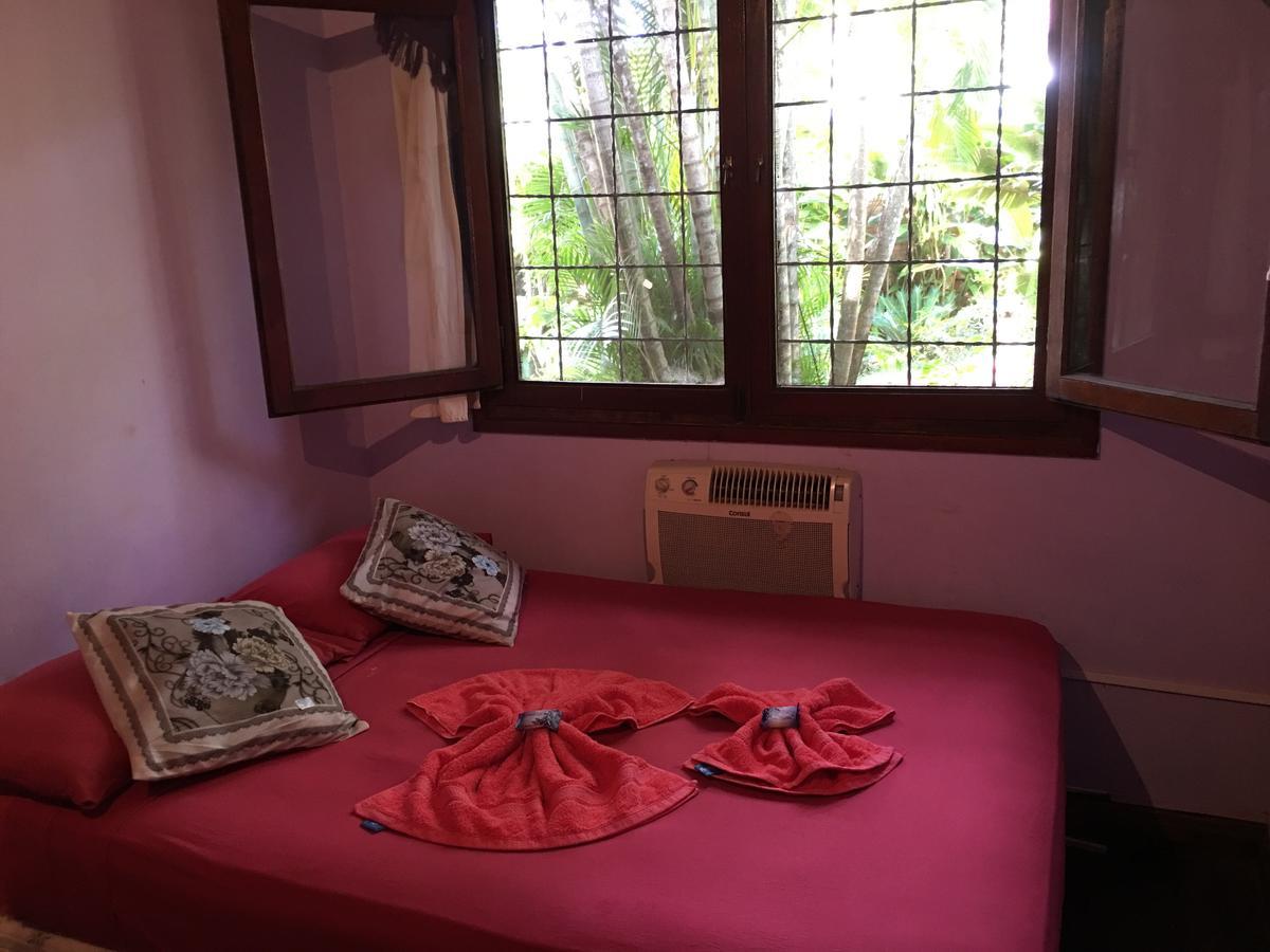 Garden Stone Hostel Puerto Iguazu Exterior photo